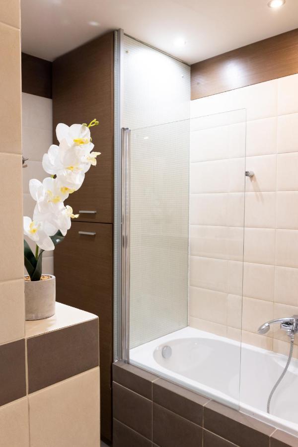 Clicktheflat Szkolna Palace Of Culture Apart Rooms Варшава Екстериор снимка